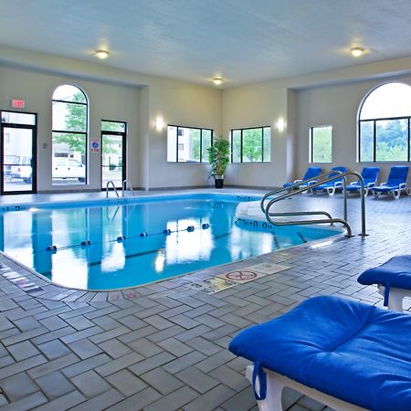 Holiday Inn Express Hotel Pittsburgh-North/Harmarville By Ihg Exteriér fotografie