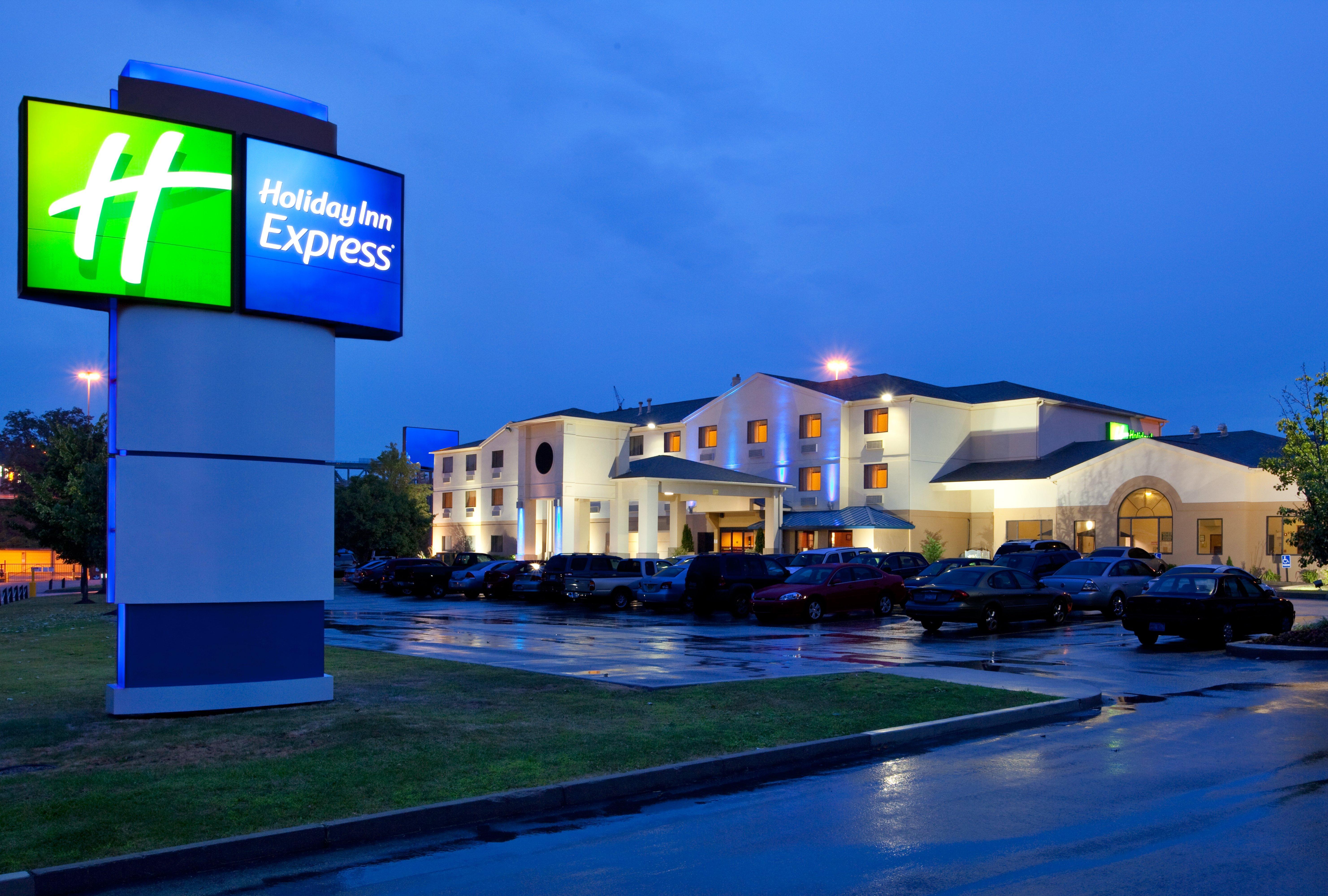 Holiday Inn Express Hotel Pittsburgh-North/Harmarville By Ihg Exteriér fotografie