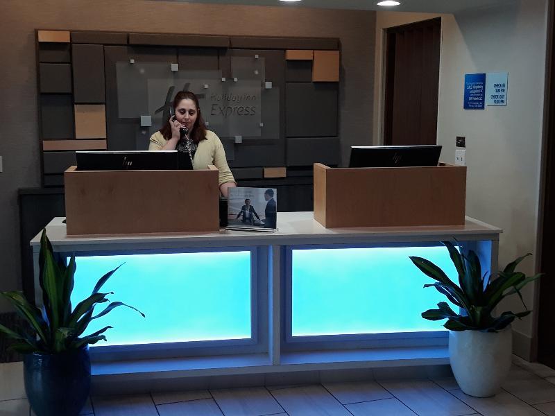 Holiday Inn Express Hotel Pittsburgh-North/Harmarville By Ihg Exteriér fotografie